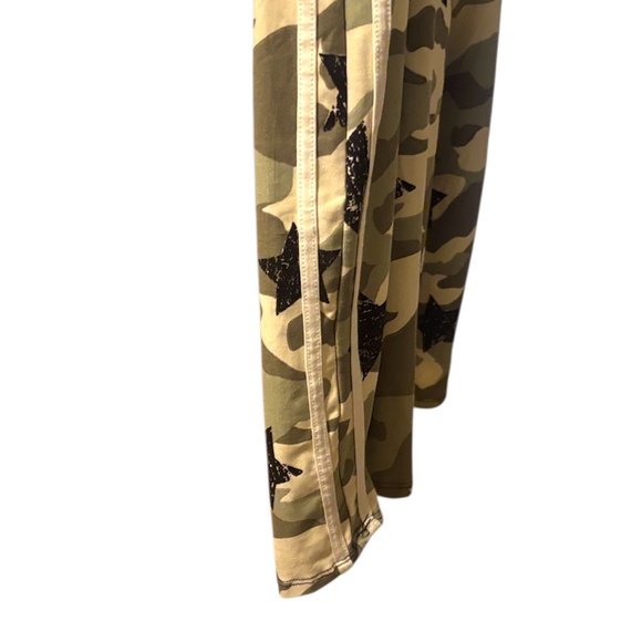 Eye Candy Camouflage T-Shirt Dress - Picture 7 of 9